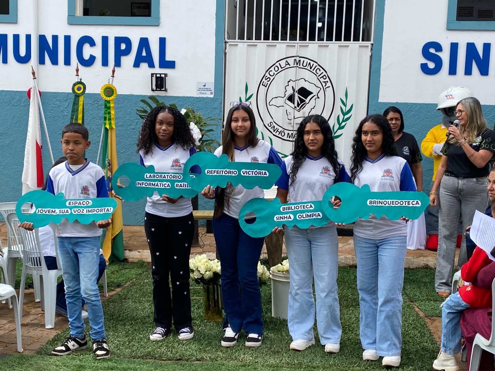 Escola Sinhô Machado inaugura novos espaços e homenageia estudantes em Santa Rita Durão